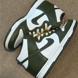 Size 7Y/8.5 Womens Olive Dunks for sale!